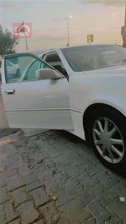 تويوتا كراون
